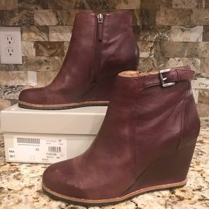 Biala Lea leather wedge bootie, Merlot, 39 (9 US)